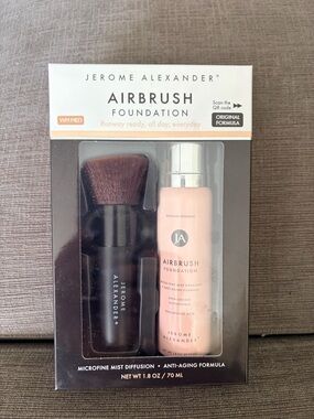 Airbrush Foundation (Pink) with Brush